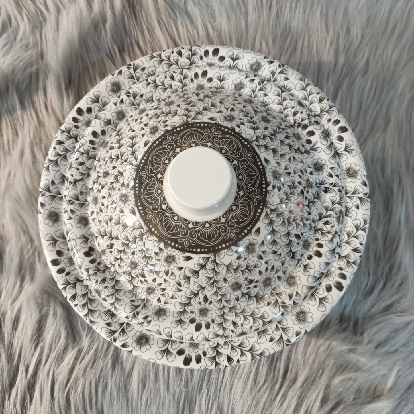 Melamine Bowl with Lid (White Flowers)