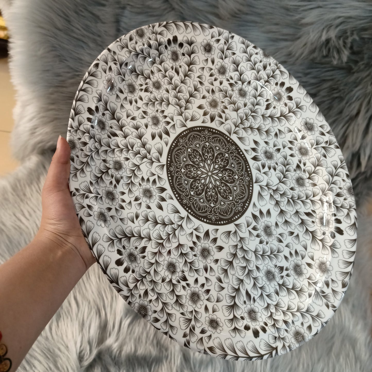 Melamine Oval Tray (White Flowers)
