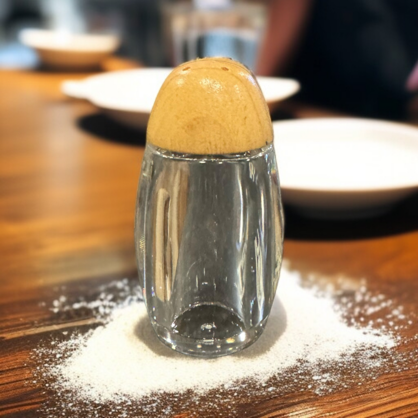 Wooden Lid Salt & Pepper Shaker