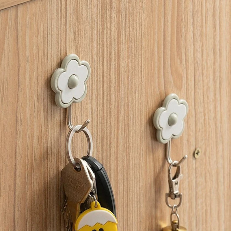 Cartoon Shape 3 Pcs Hooks