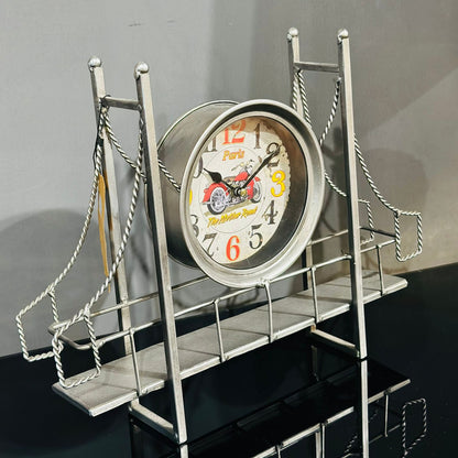 Antique Art Metal Desk Clock
