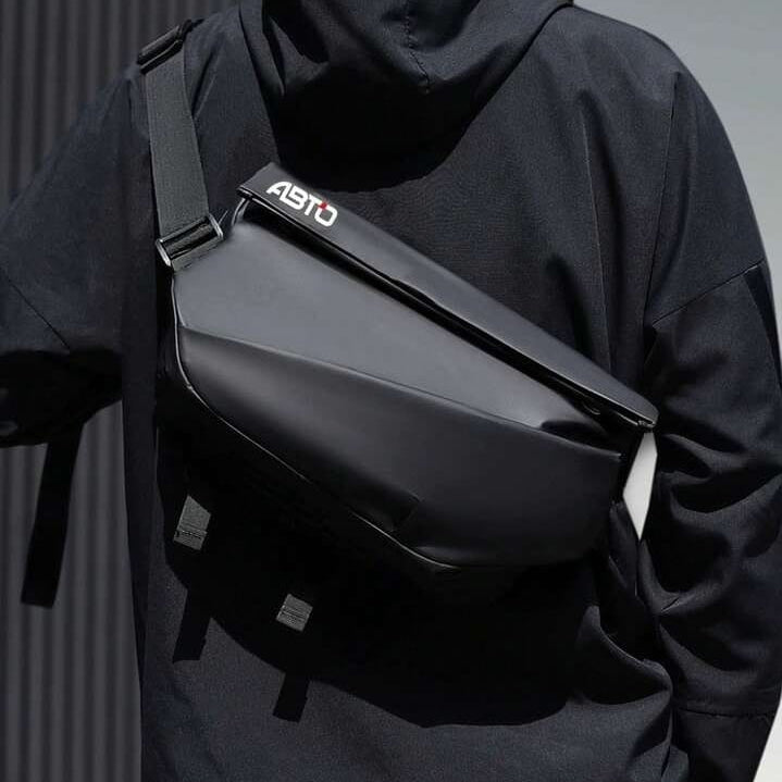 Multi Pockets Crossbody Bag